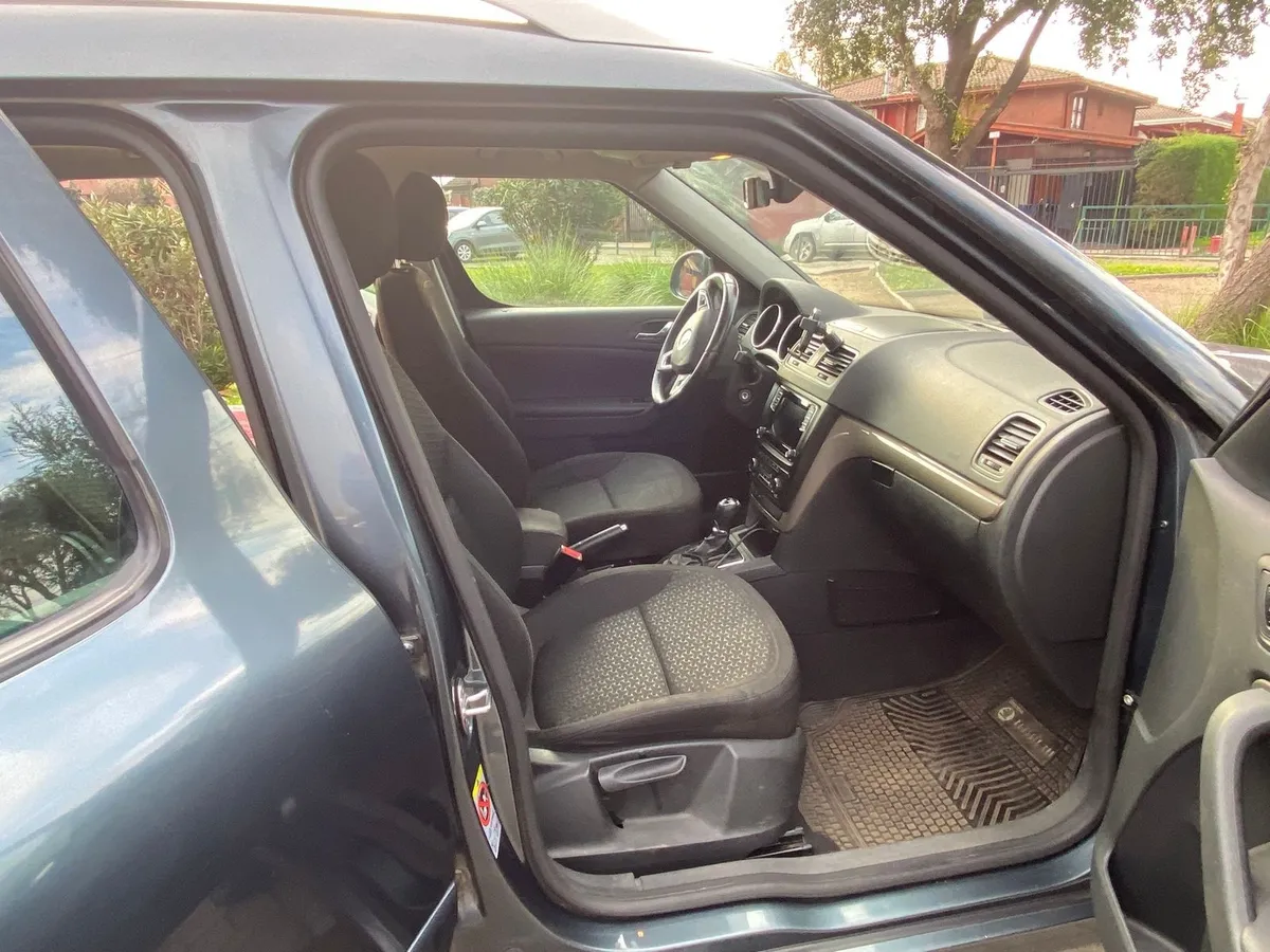 SKODA YETI 1.2 Tsi Mt año 2017