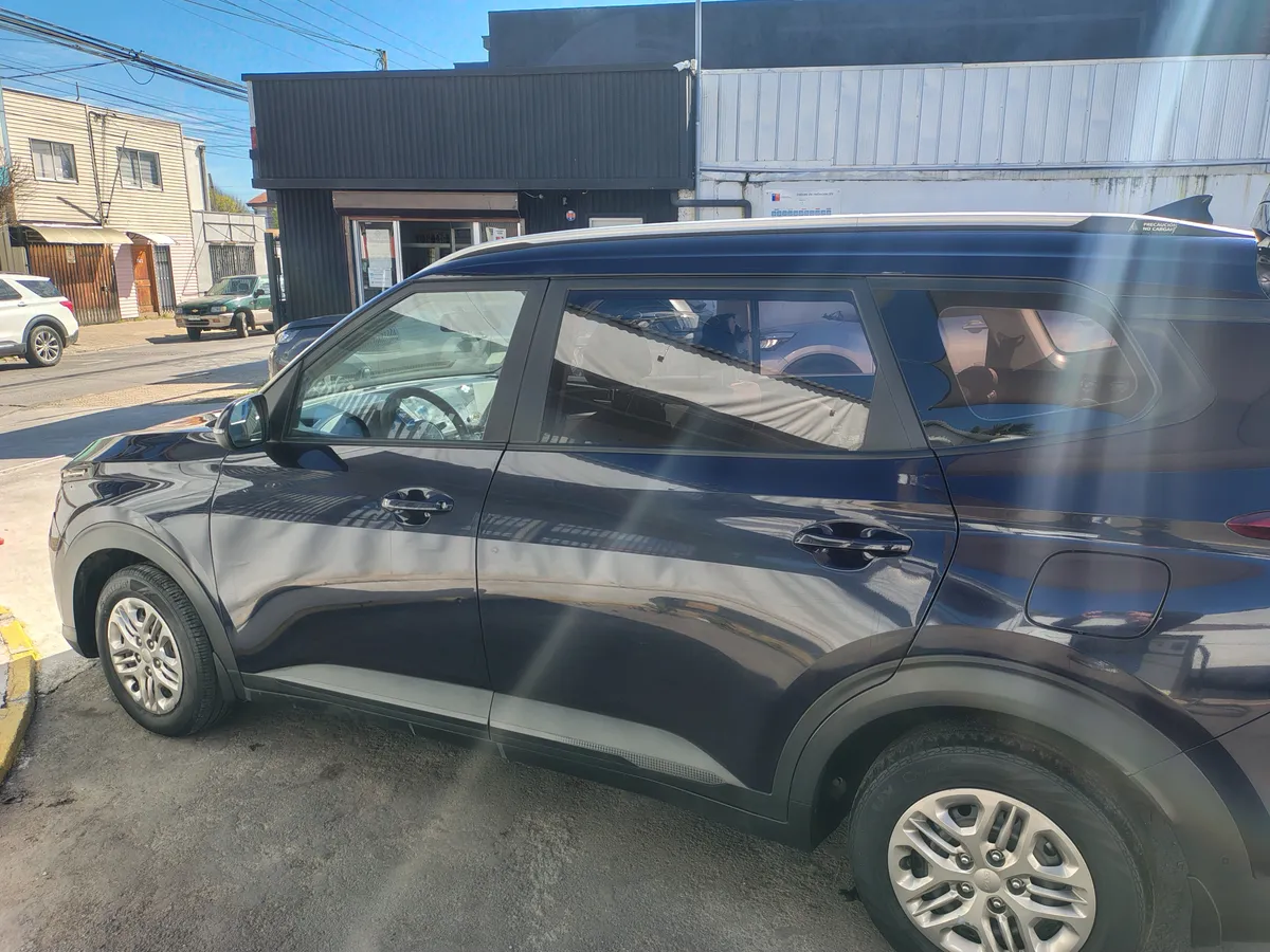 KIA MOTORS CARENS 1.5 Lx 7p Mt año 2023