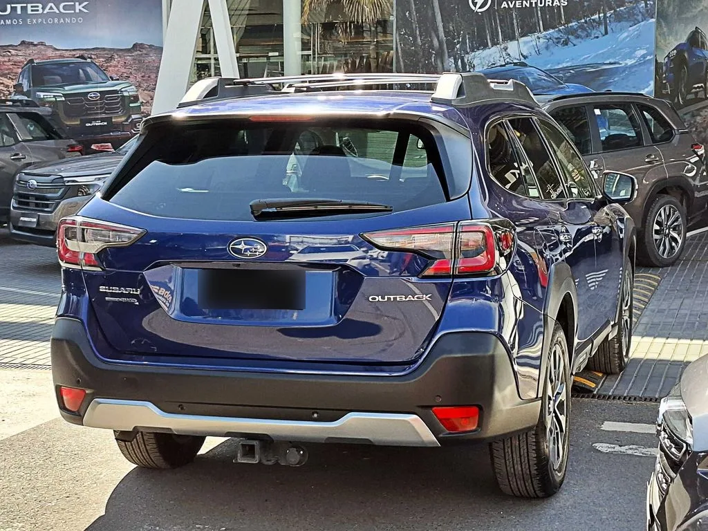 Subaru Outback 4x4 2.5 At año 2024