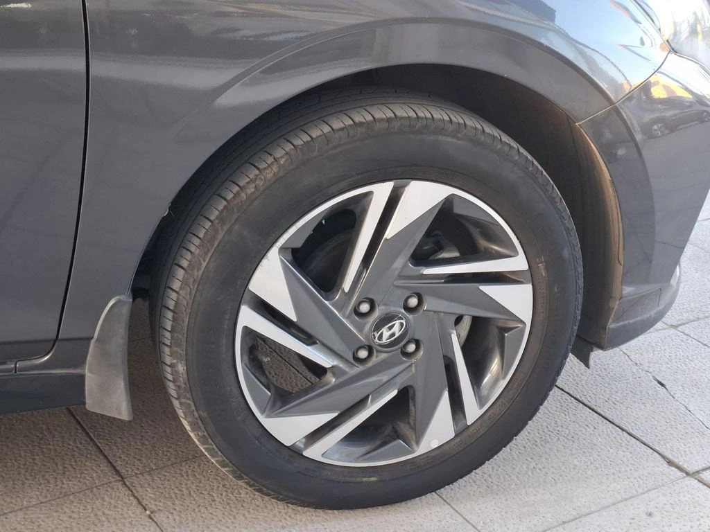 Hyundai I20 1.4 Bi3 Plus Mt año 2023