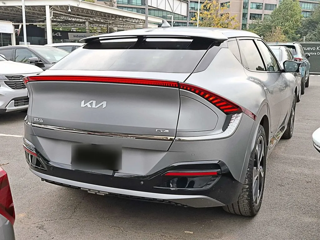 Kia Ev6 At año 2024