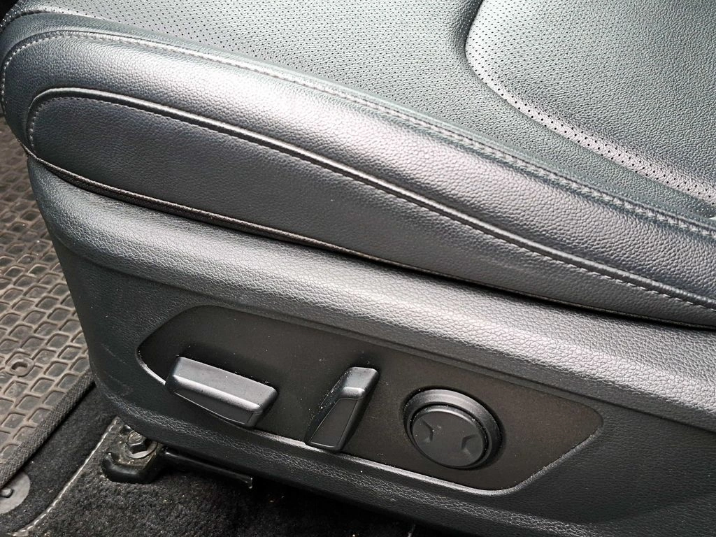 Kia Sportage 2.0 Ex Dies Awd 8at 5p año 2024