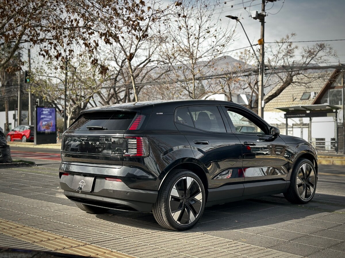 Volvo Ex30 Ultra año 2026