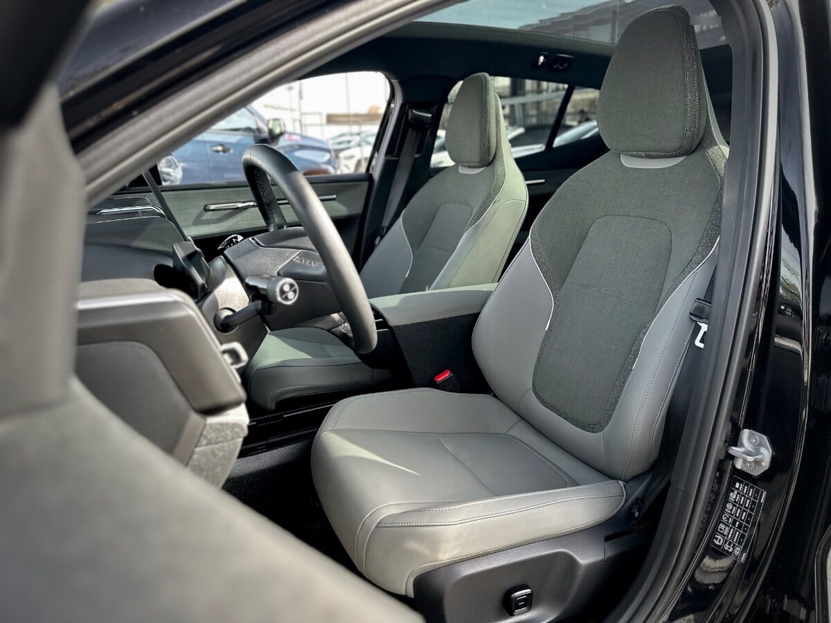 Volvo Ex30 Ultra año 2026