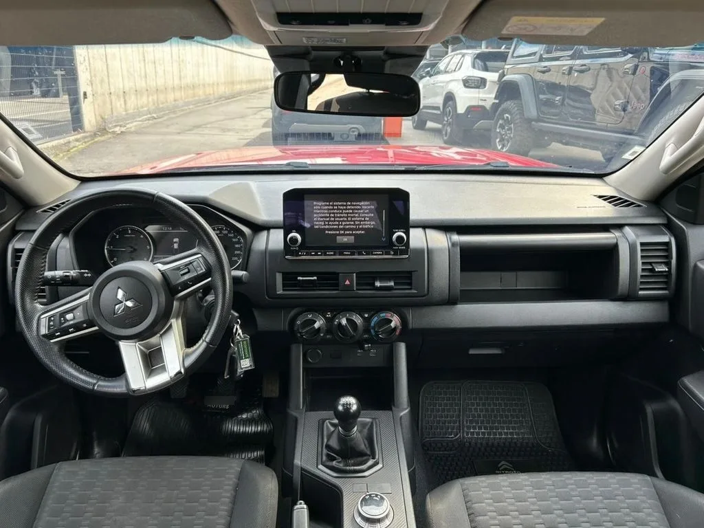 Mitsubishi L200 Katana Xrt 4x4 2.4 año 2024