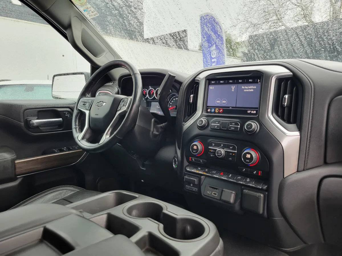 CHEVROLET SILVERADO 5.3 Cc Lt Tb At 4x4 año 2019