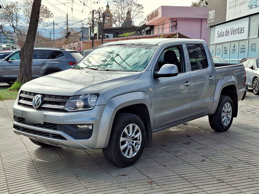 Volkswagen Amarok 2.0 Confortline 4x2 año 2023