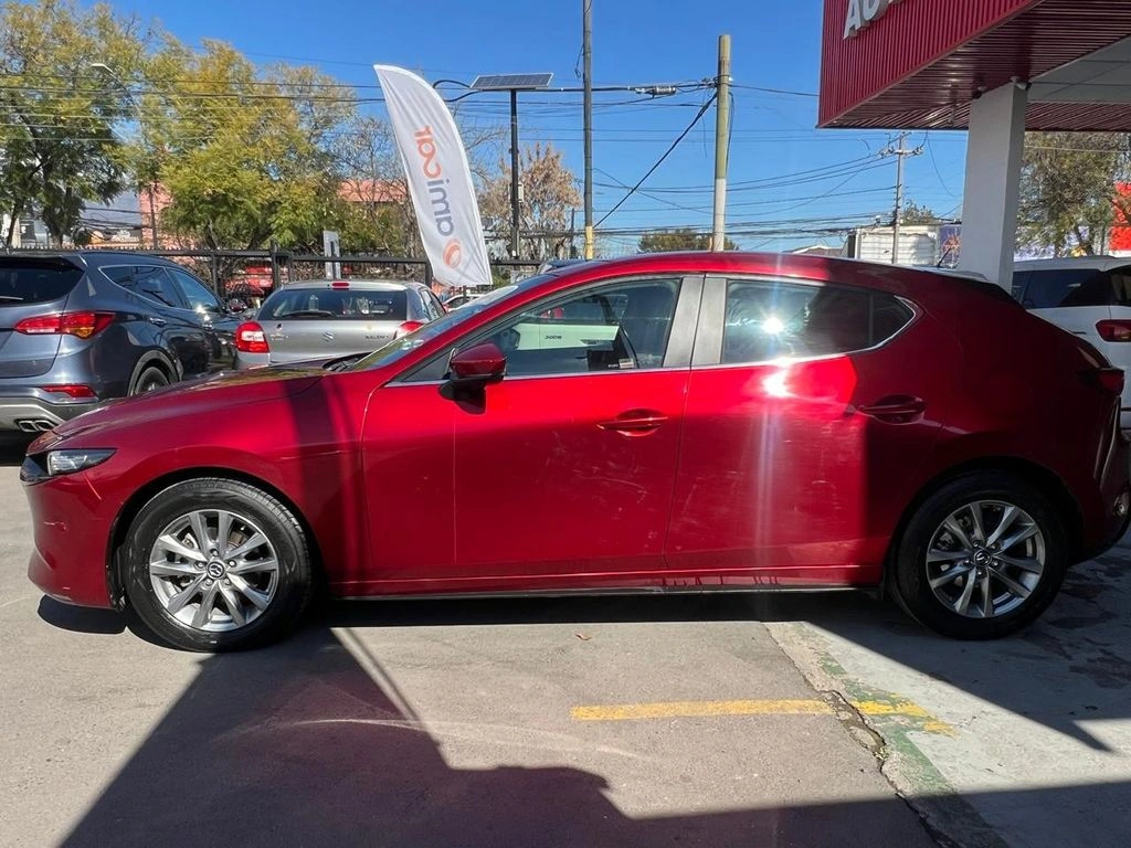 Mazda 3 Sport New 3 Hb 2.0 año 2023