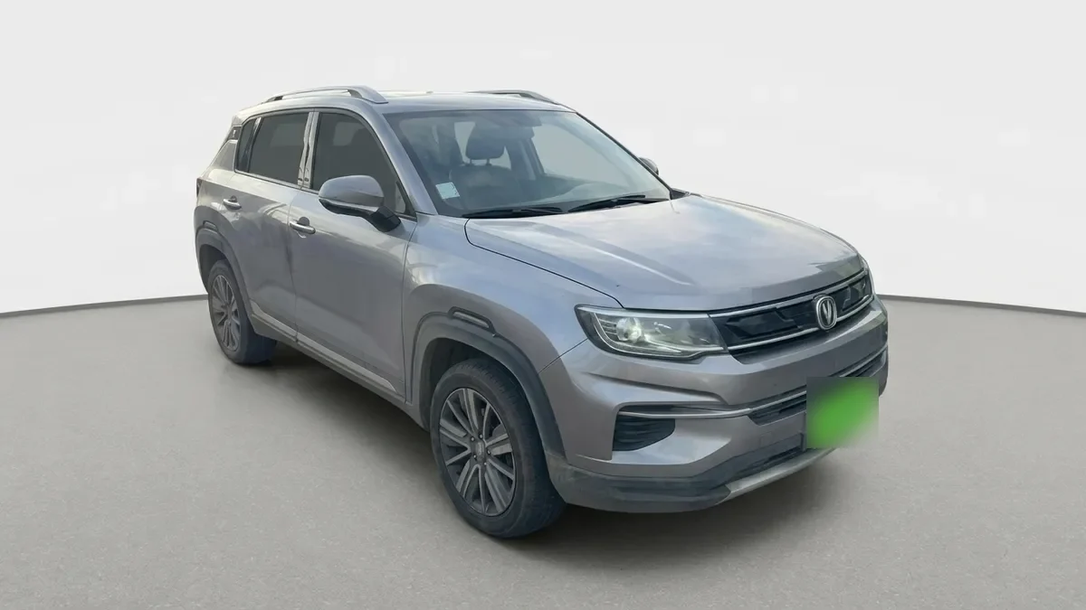 Changan Cs35 Plus 1.6 Luxury 4x2 Mt 5p año 2022