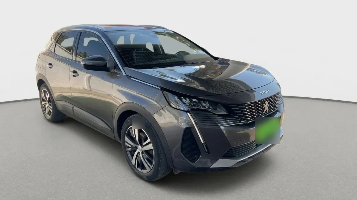 Peugeot 3008 1.2 Active Puretech 4x2 130 Mt6 5p año 2021