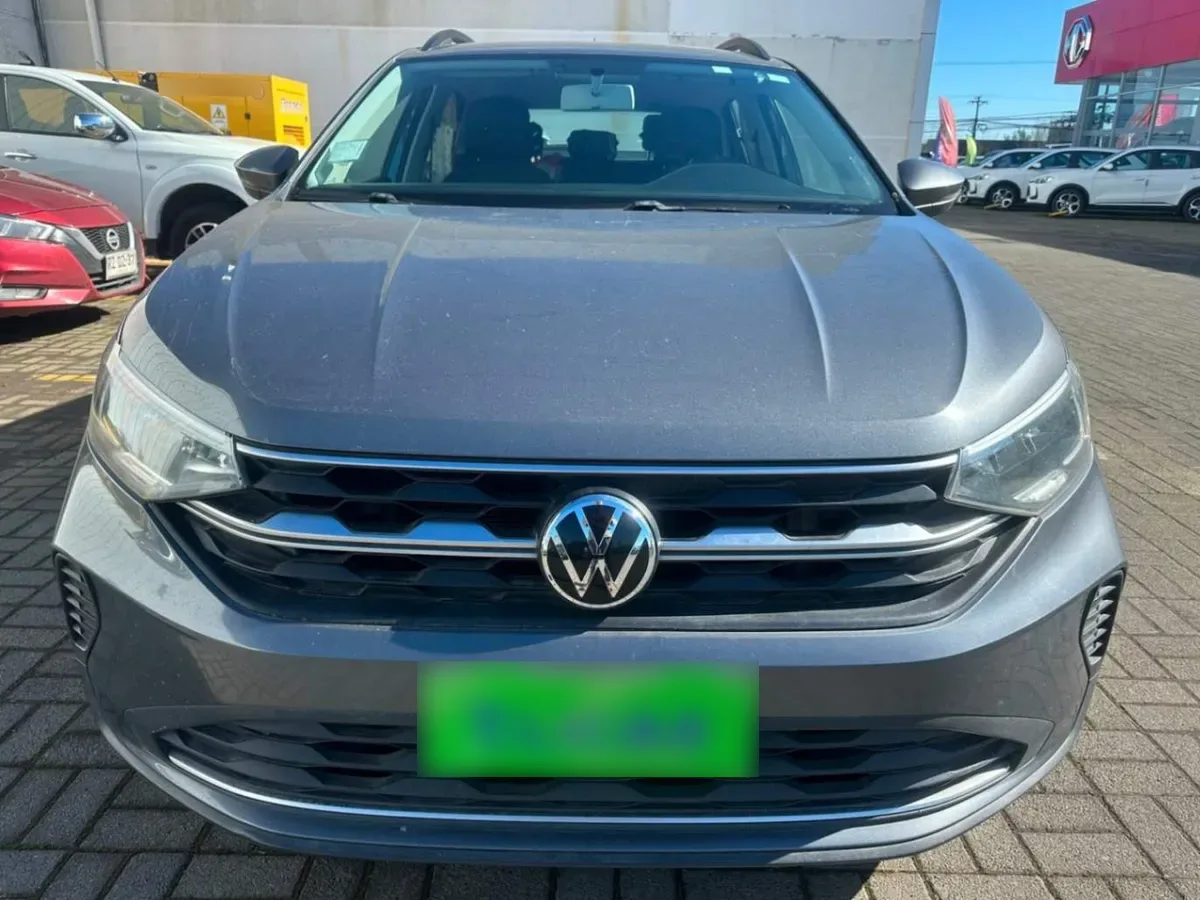 Volkswagen Nivus 1.0 Tsi Comfortline 4x2 At 5p año 2023