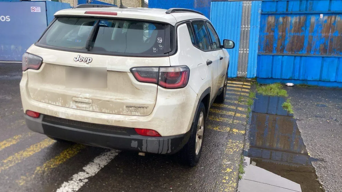 Jeep Compass 2.4 Sport Lx 4x2 6mt 5p año 2019