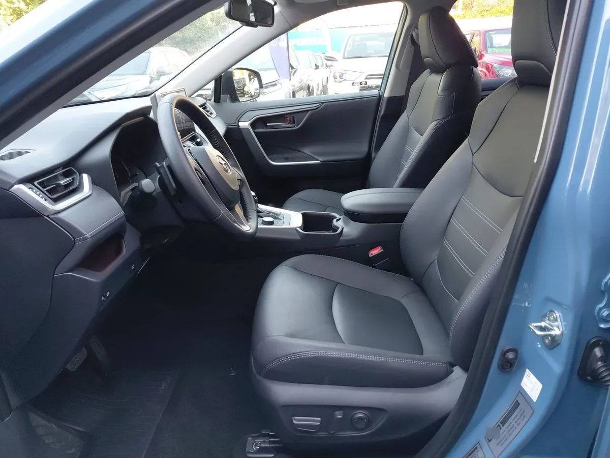 Toyota Rav 4 2.5 Limited Hybrid Hv 4x4 Cvt At 5p año 2026