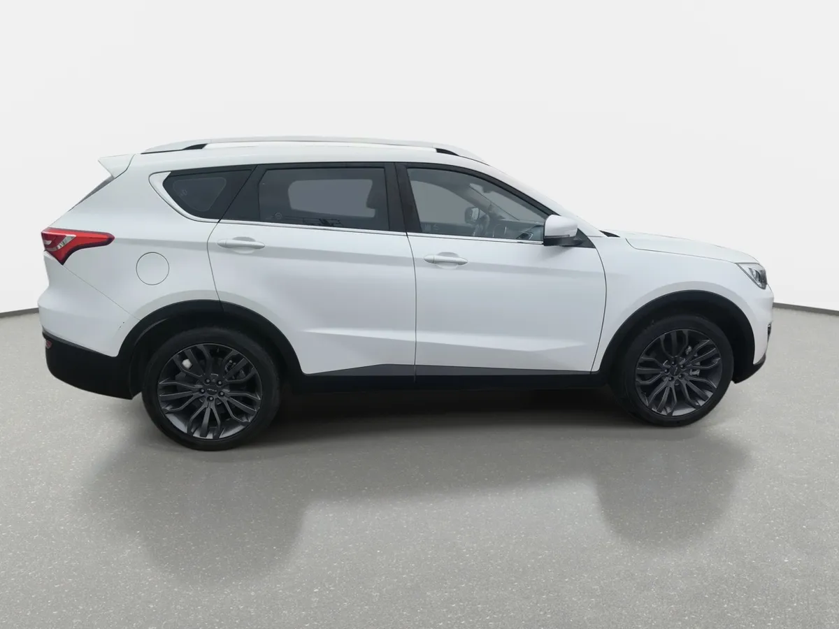 Jetour X70 1.5t Gl 4x2 Mt 5p año 2024