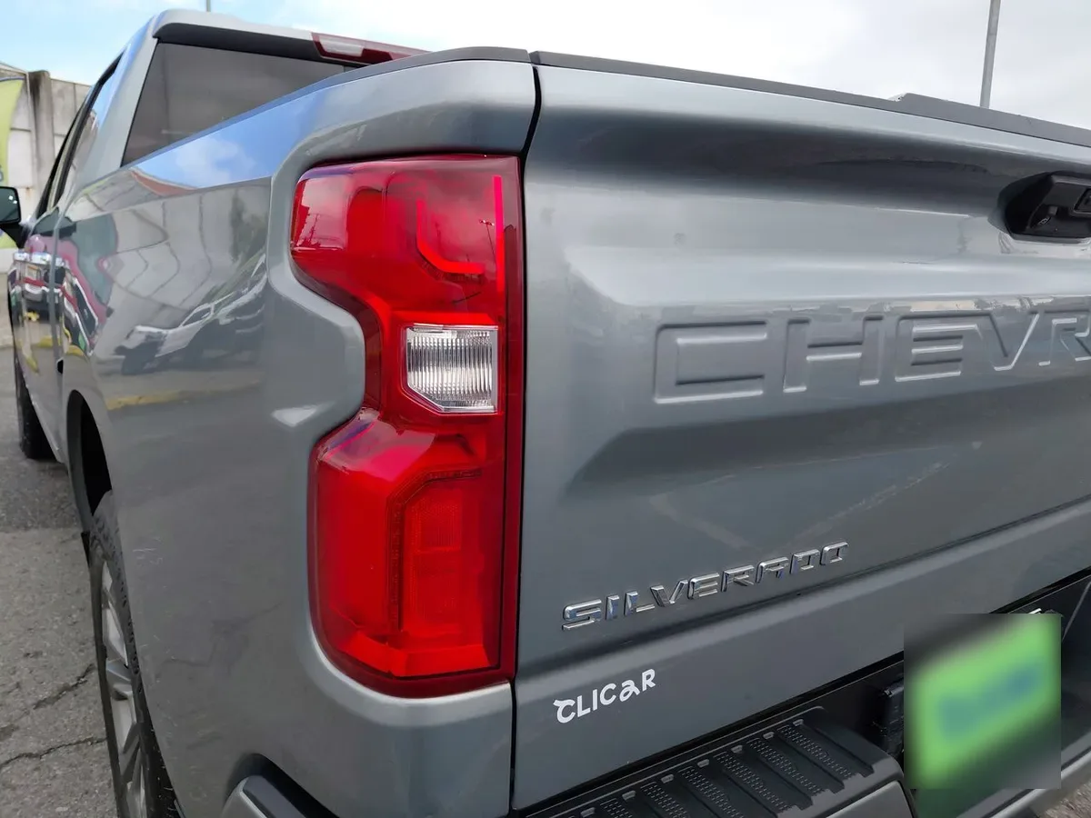 Chevrolet Silverado 3.0 High Country 4x4 At 4p año 2023