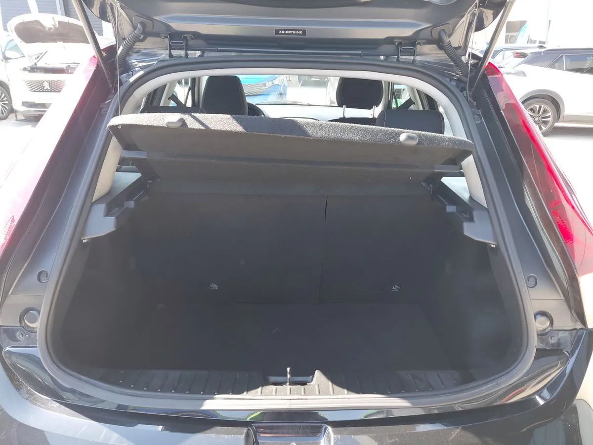MG Mg 3 1.5 Comfort 4x2 Hb Mt 5p año 2023