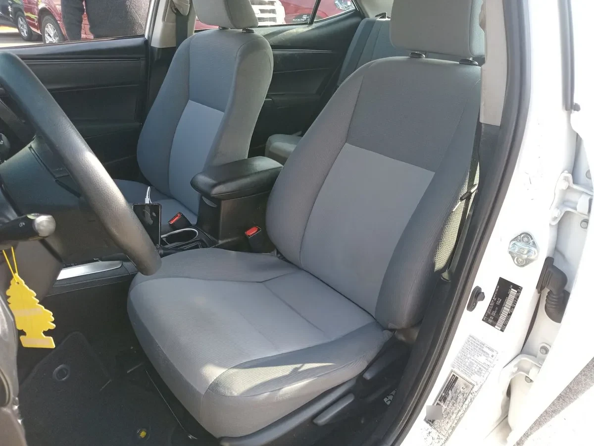 Toyota Corolla 1.8 Lei 4x2 Cvt At 4p año 2017