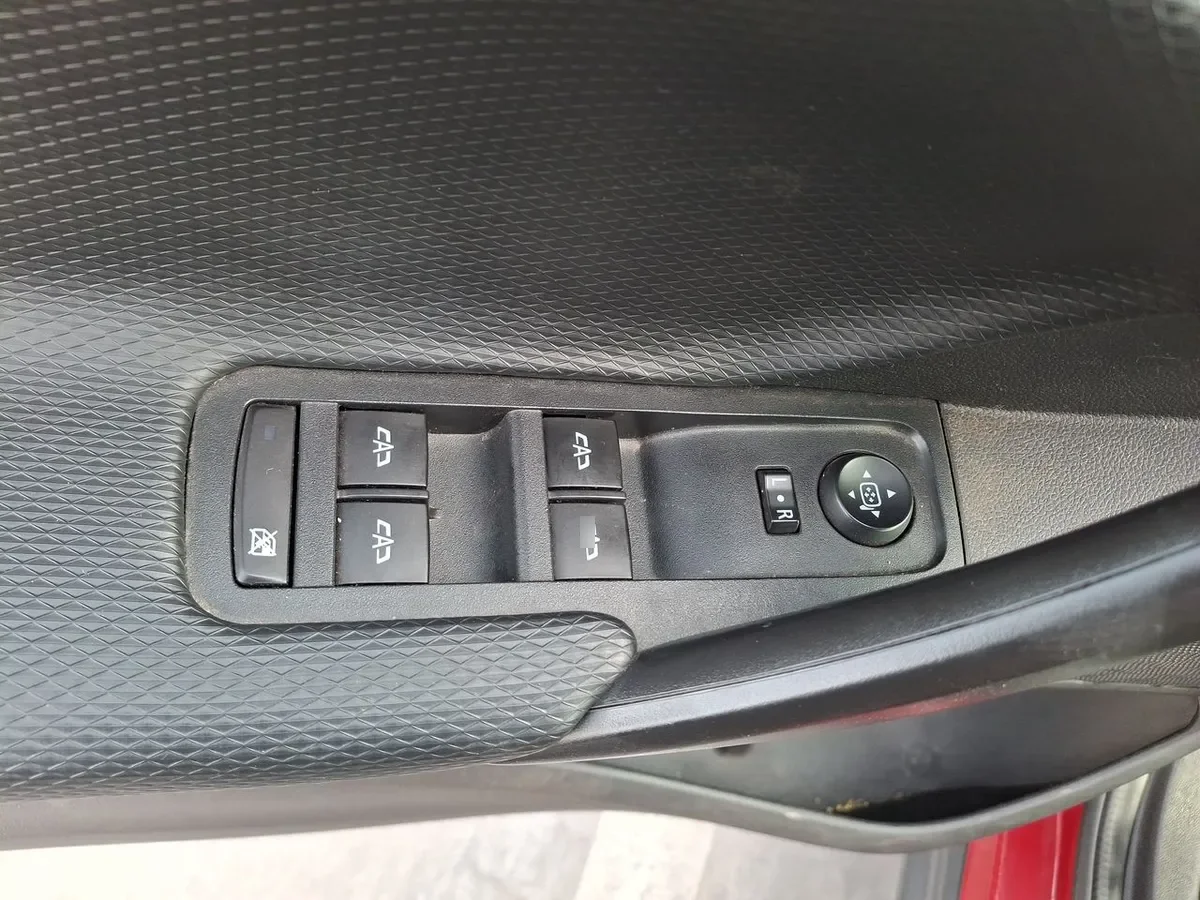 Chevrolet Tracker 1.2t Ltz Fwd At 5p año 2022