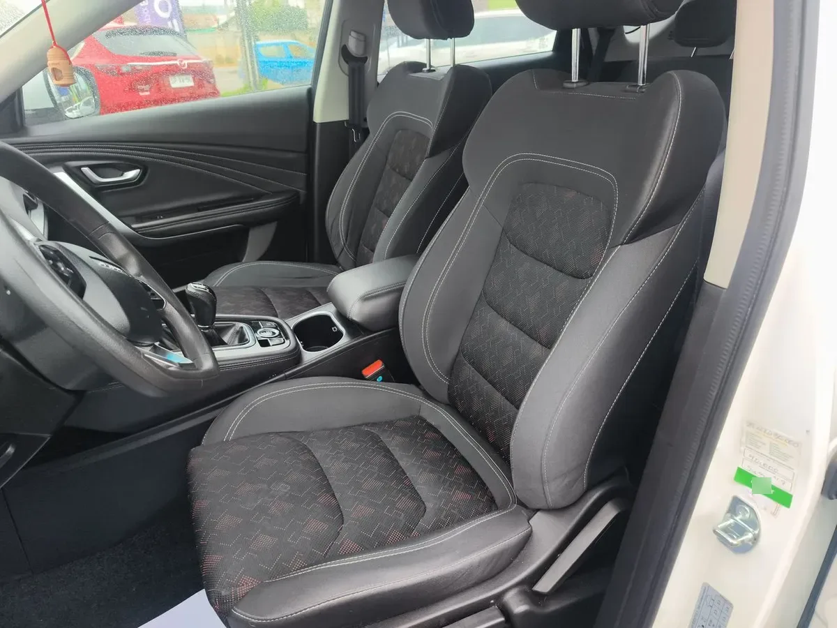 Jetour X70 1.5t Gl 4x2 Mt 5p año 2024