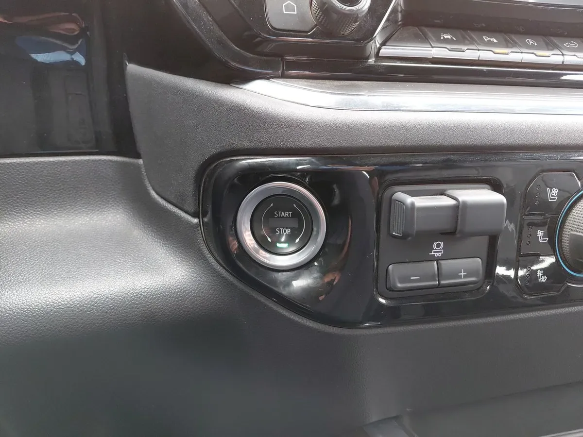 Chevrolet Silverado 3.0 High Country 4x4 At 4p año 2023