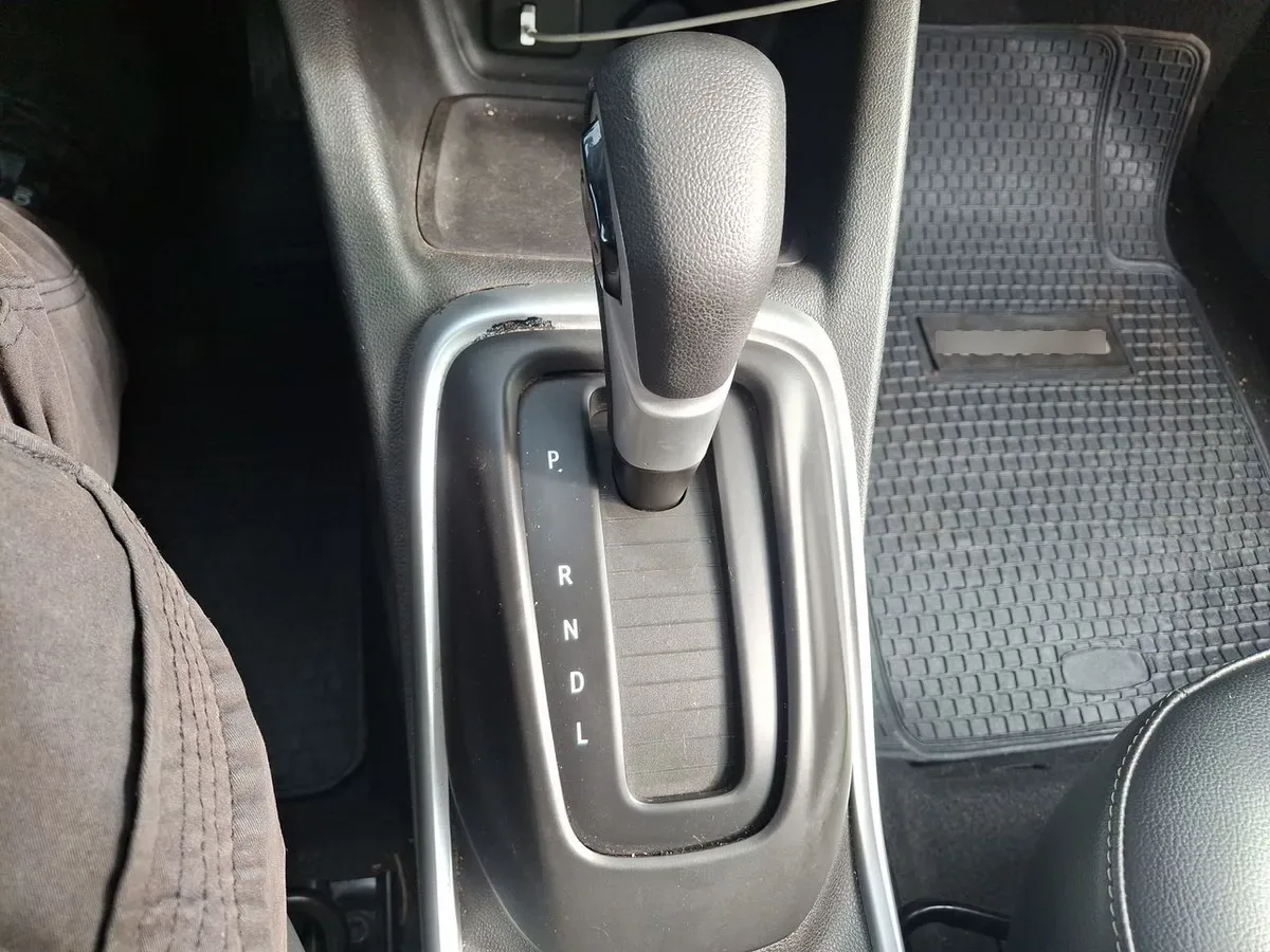 Chevrolet Tracker 1.2t Ltz Fwd At 5p año 2022