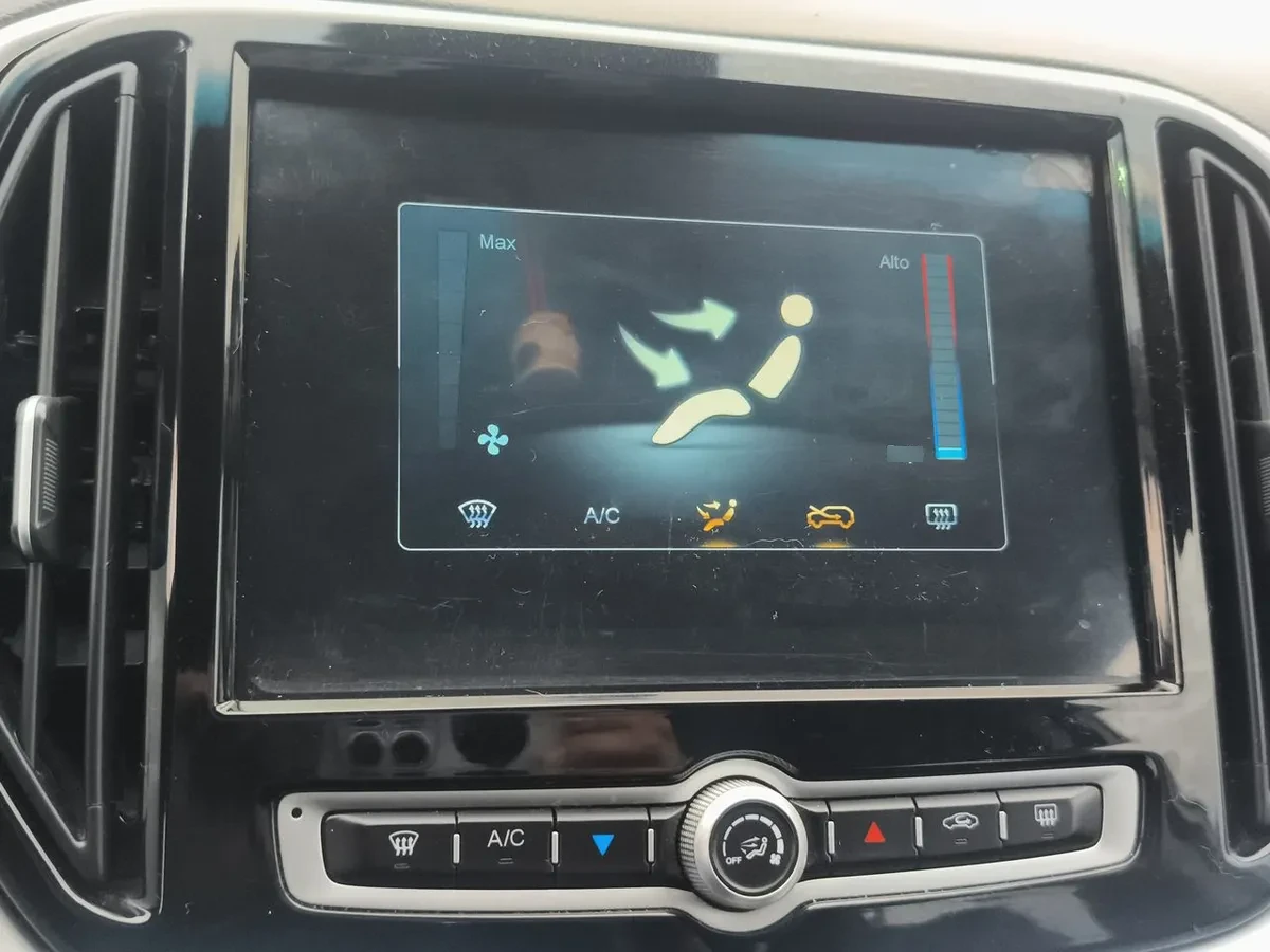 Jetour X70 1.5t Gl 4x2 Mt 5p año 2024