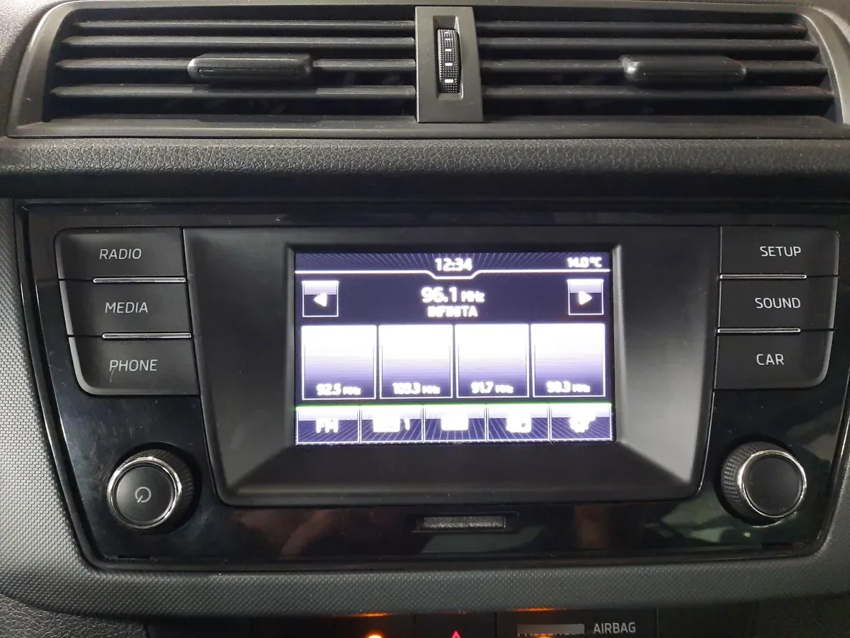 Skoda Fabia 1.0 Active 4x2 Mt 5p año 2019
