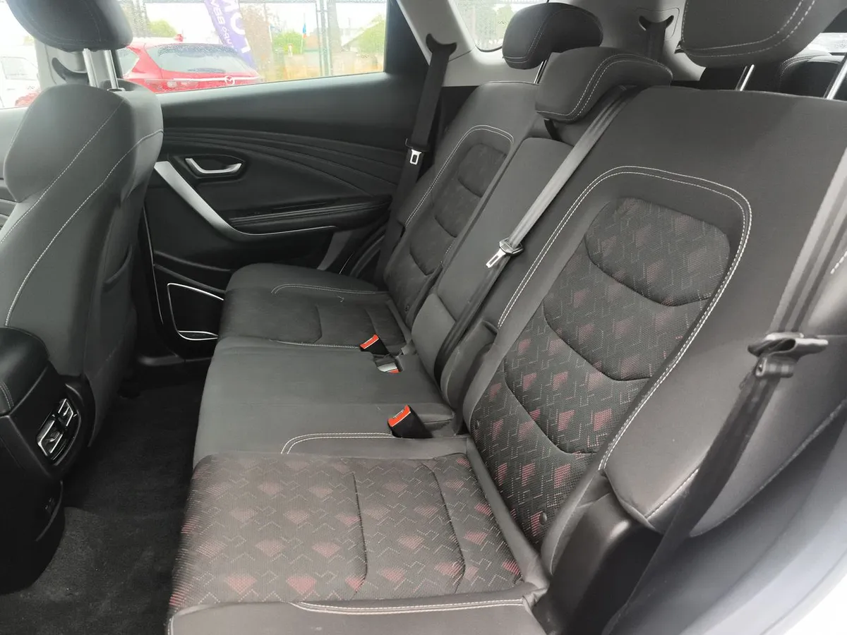Jetour X70 1.5t Gl 4x2 Mt 5p año 2024