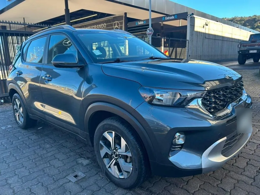 Kia Sonet 1.5 Ex 4x2 6mt 5p año 2022