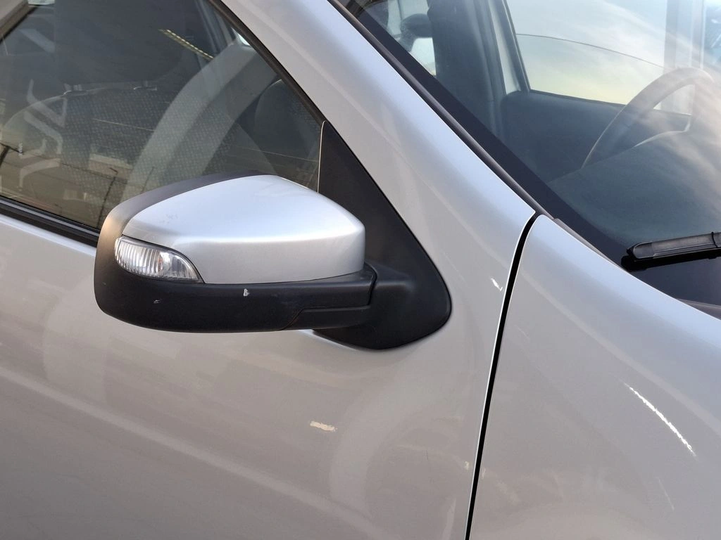 Renault Symbol 1.6 Zen 4x2 Mt 4p año 2022