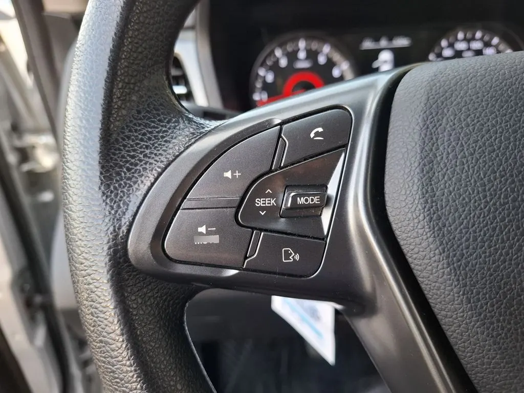 Ssangyong Tivoli Lx 1.6 año 2021