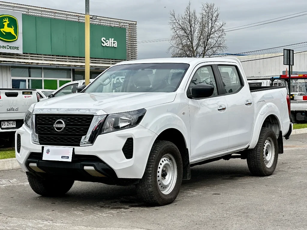 Nissan Navara Navara Dc 4x4 2.3 Tdi Se año 2023