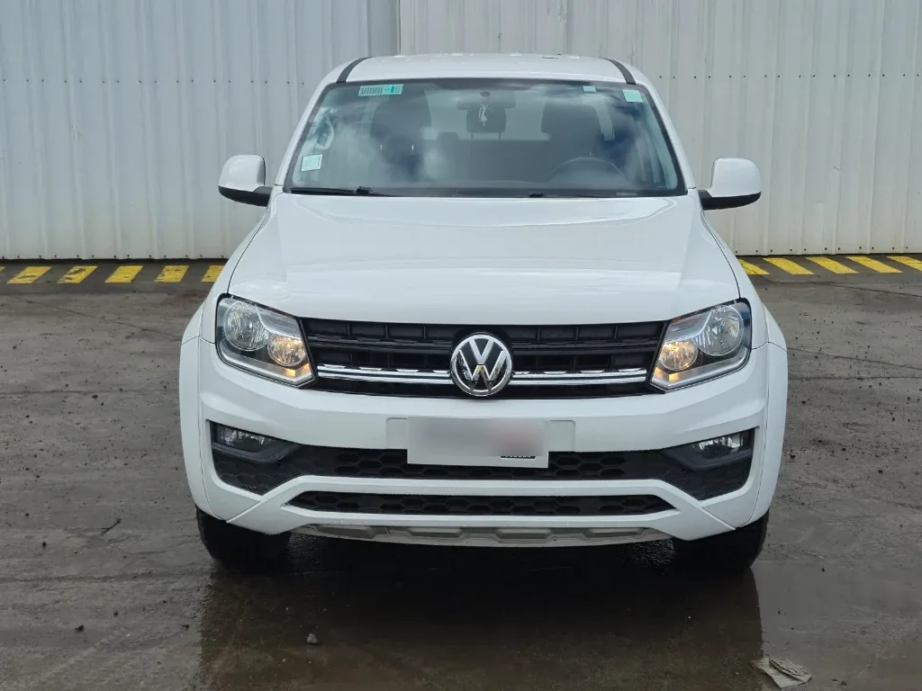 Volkswagen Amarok Dcab Tdi 4x4 Trendline 2.0 año 2023