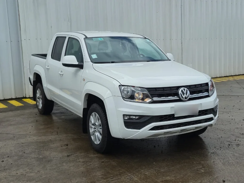 Volkswagen Amarok Dcab Tdi 4x4 Trendline 2.0 año 2023