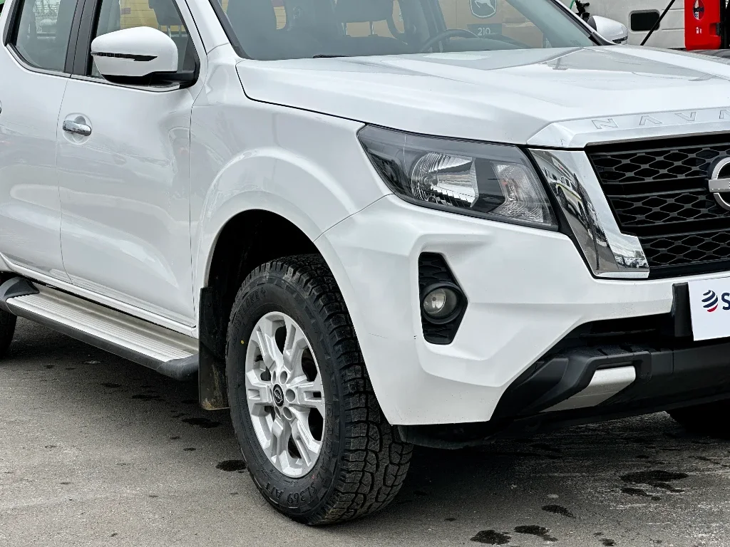 Nissan Navara Navara Dc 4x2 2.3tdi Xe año 2023