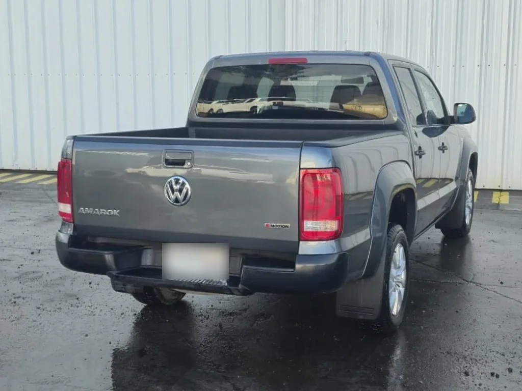 Volkswagen Amarok Dcab Tdi 4x4 Trendline 2.0 año 2023