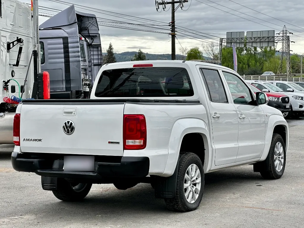 Volkswagen Amarok Amarok 4x4 Comfortline D/c 2.0 D At año 2023