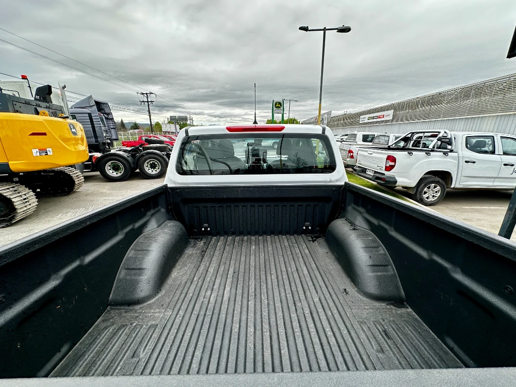 Nissan Navara Navara Dc 4x2 2.3tdi Xe año 2023