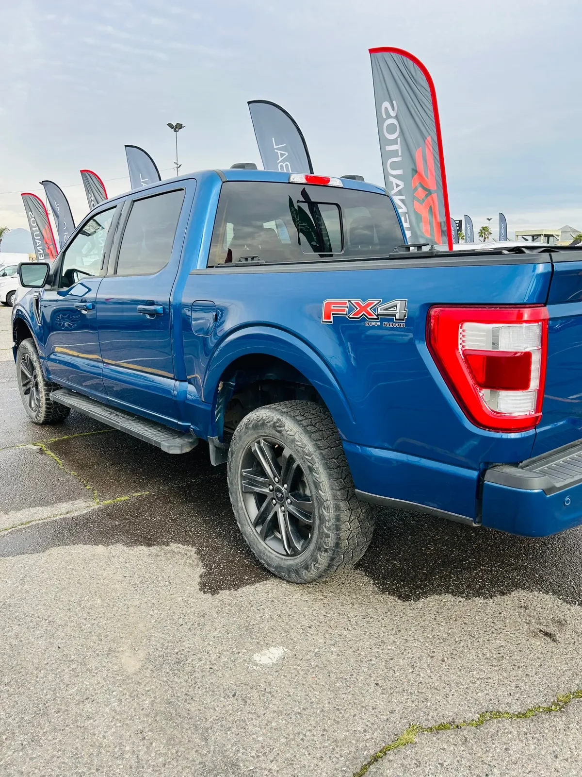 FORD F-150 3.0 Lariat Luxury Cc At 4x4 Diesel año 2023