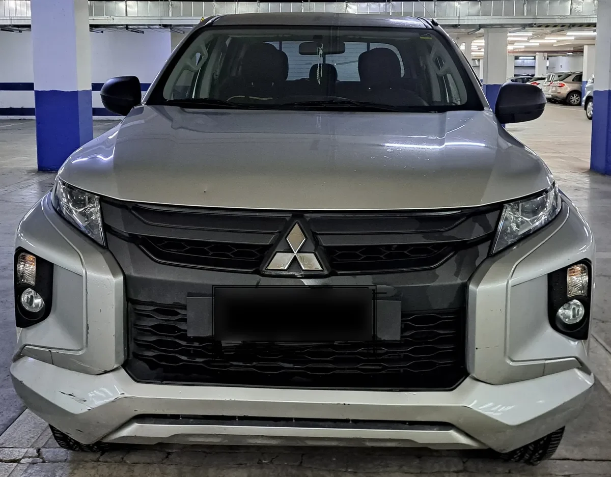 MITSUBISHI L200 2.4 Td Work Cr Wf Mt 4x2 Diesel año 2021