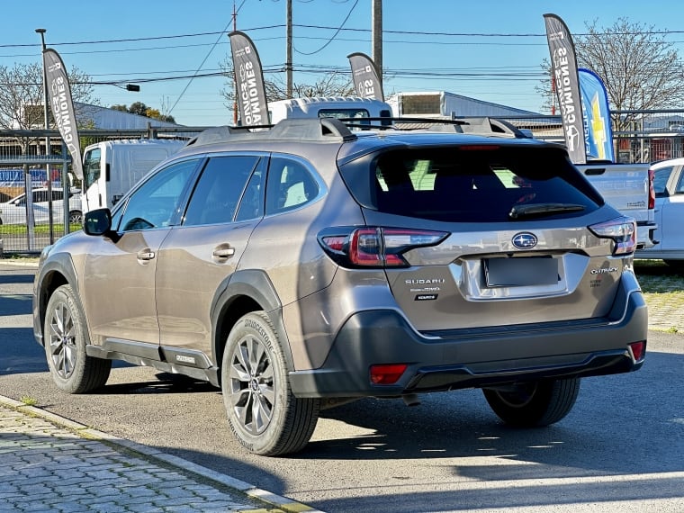 Subaru Outback 2.5 Xs At 4x4 año 2023