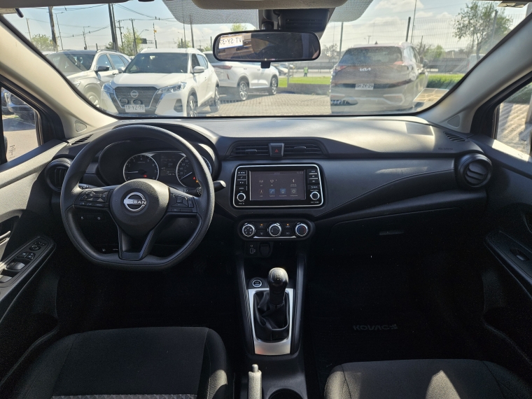 Nissan Versa Sense Mt 1.6 año 2024