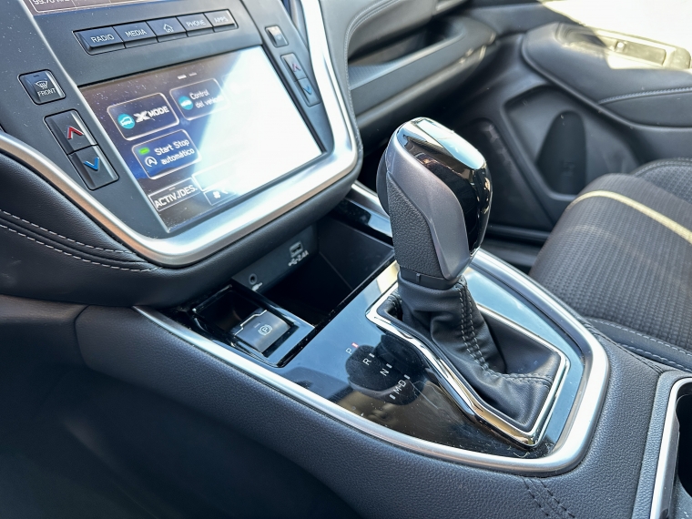 Subaru Outback 2.5 Xs At 4x4 año 2023