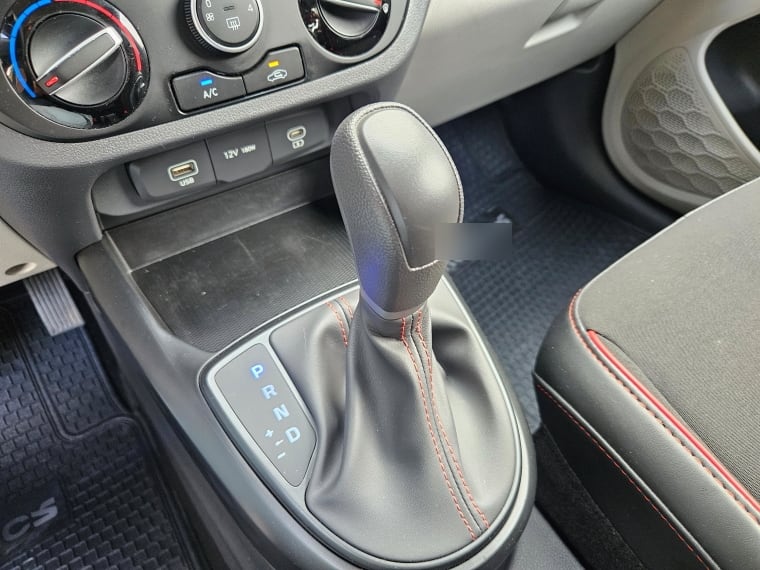 Hyundai Grand I10 Ai3 Sedan 1.2 At Plus Fl año 2026