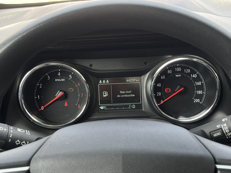 Chevrolet Montana 1.2 año 2024