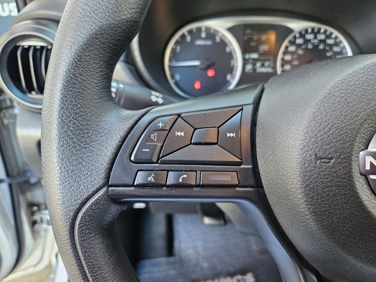 Nissan Versa 1.6 Sense At año 2024