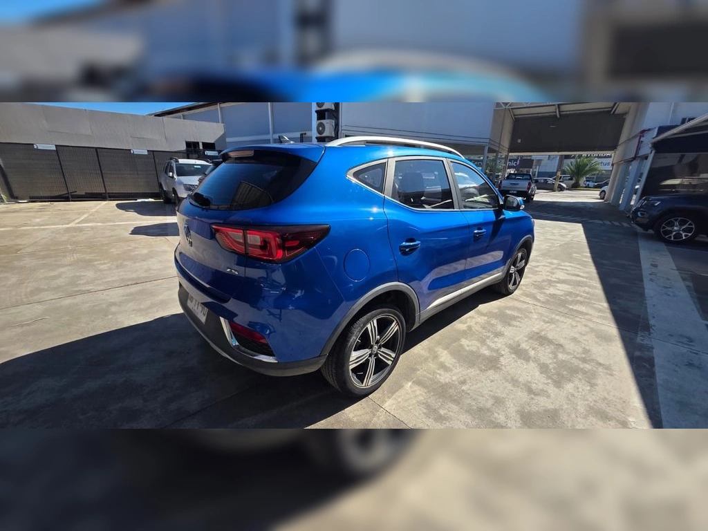 MG Zs 1.5 Std 4x2 At 5p año 2022