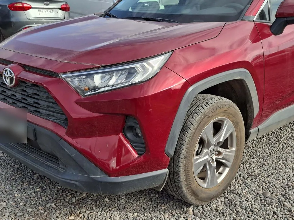 Toyota Rav4 2.0 Le 4x2 Mt 5p año 2022