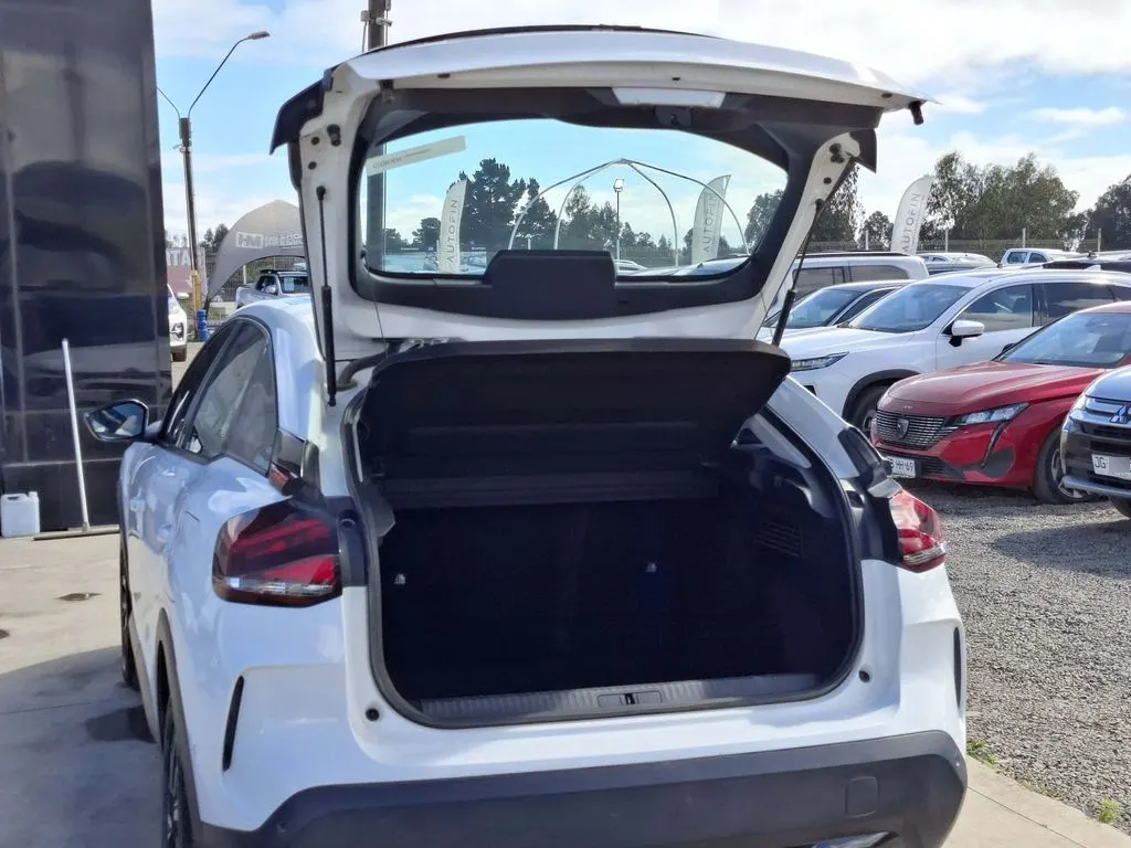 Citroen C4 1.5 Bluehdi Diesel Shine 4x2 130 Ss Eat8 At 5p año 2022