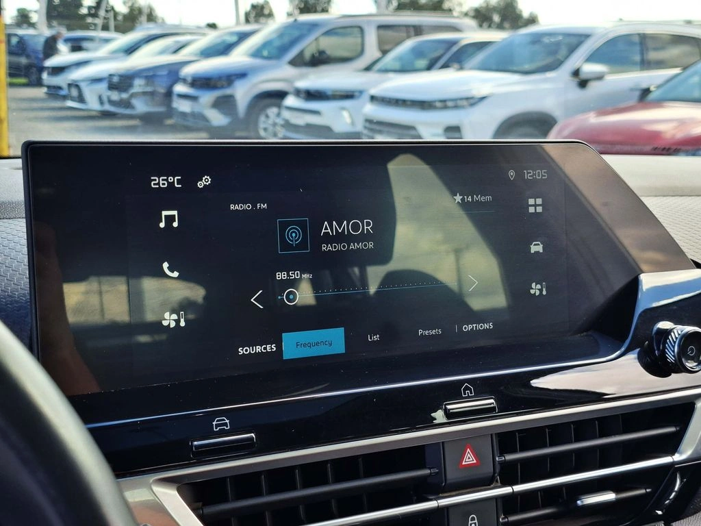 Citroen C4 1.5 Bluehdi Diesel Shine 4x2 130 Ss Eat8 At 5p año 2022